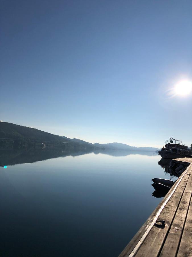 Lake View Apartment Seecorso フェルデン・アム・ヴェルターゼー エクステリア 写真